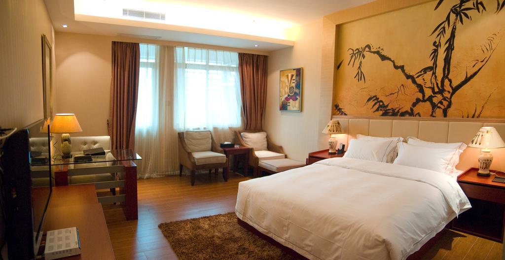 J-Hotel Kuangcsou Kültér fotó