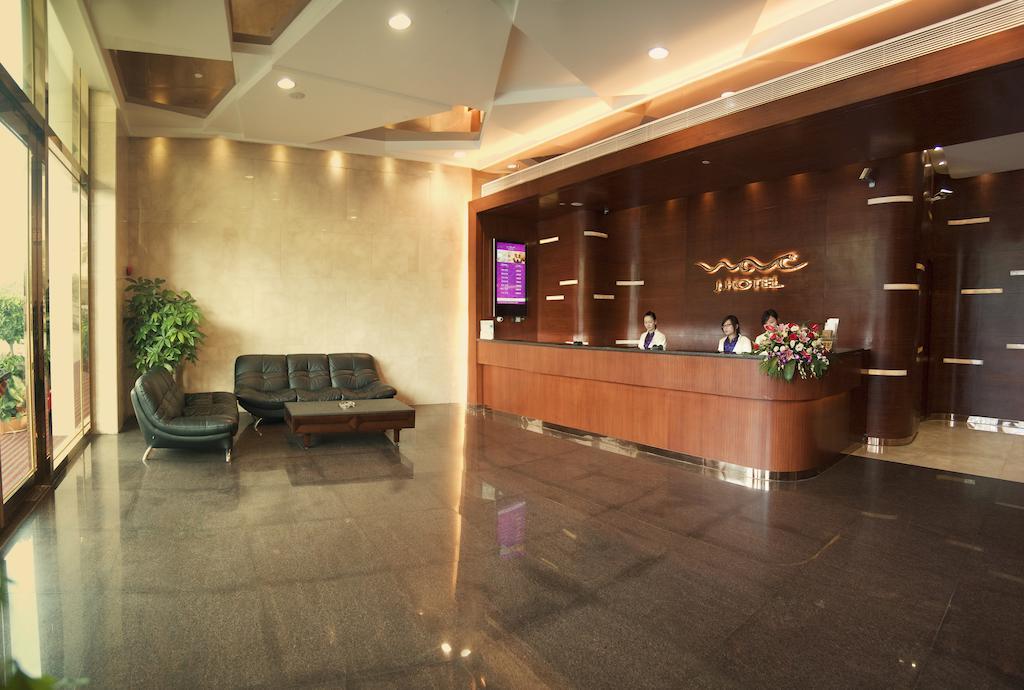 J-Hotel Kuangcsou Kültér fotó